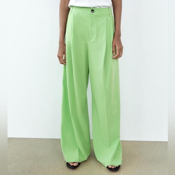 ZARA PLEATED APPLE GREEN WIDE LEG PANTS SIZE M - Picture 1 of 11